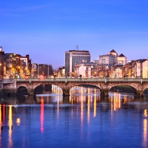 Full view of the cityscape &O'Connell Bridge in Dublin Ireland